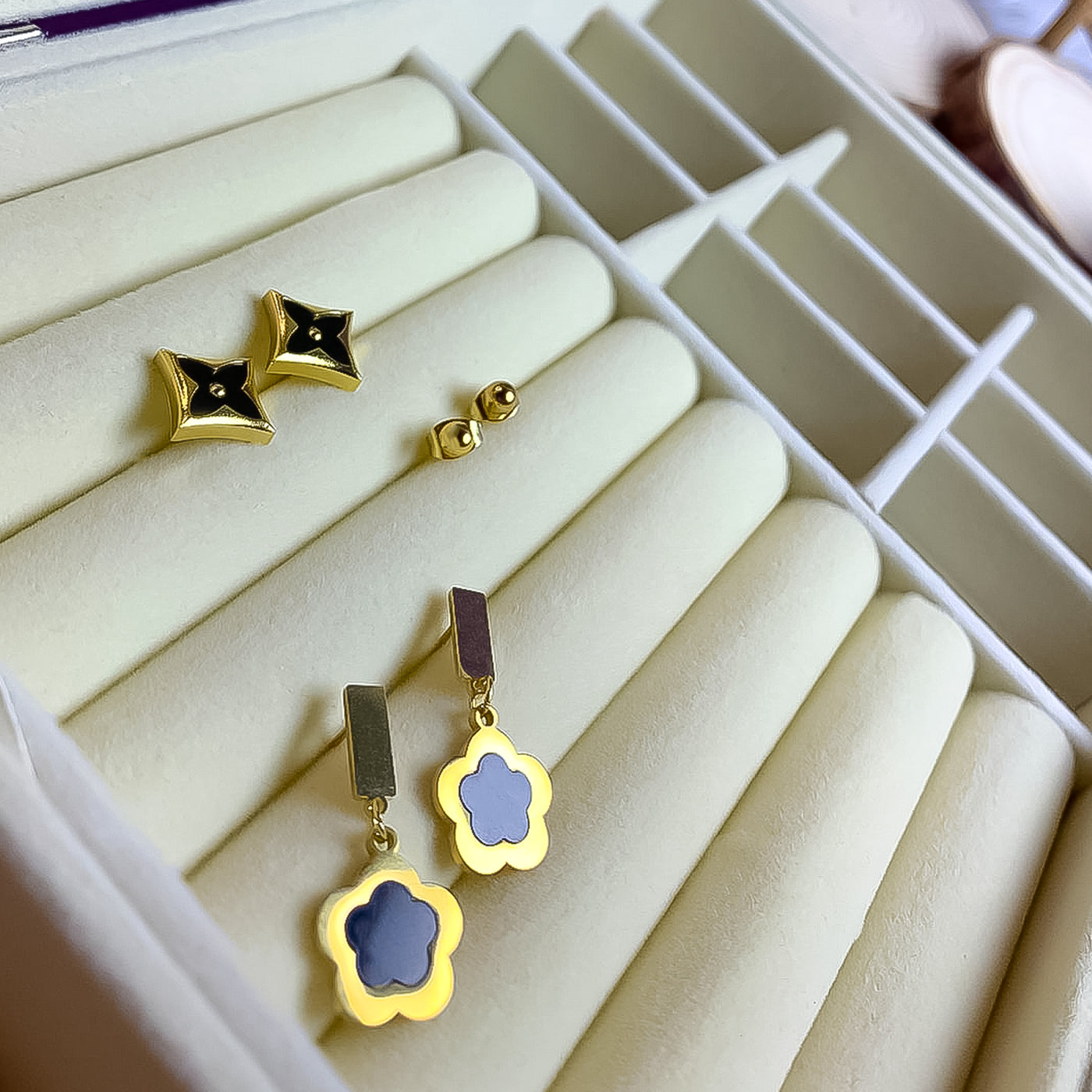 Golden Reversible Clover and Star Stud Earrings Set